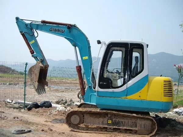 走進勤牛陳列室,砥礪民企強國志 走進勤牛陳列室,砥礪民企強國志