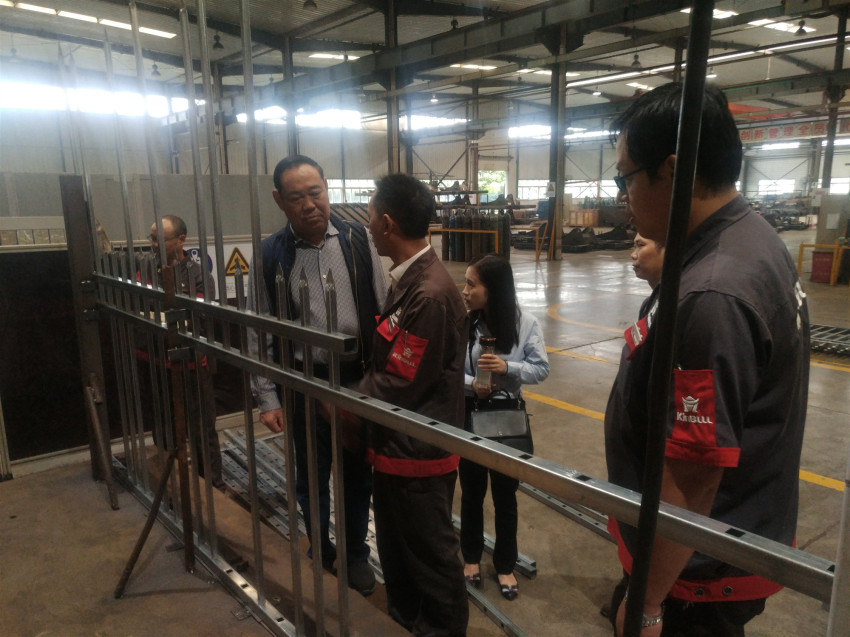 全新考評制度 練好領導班子